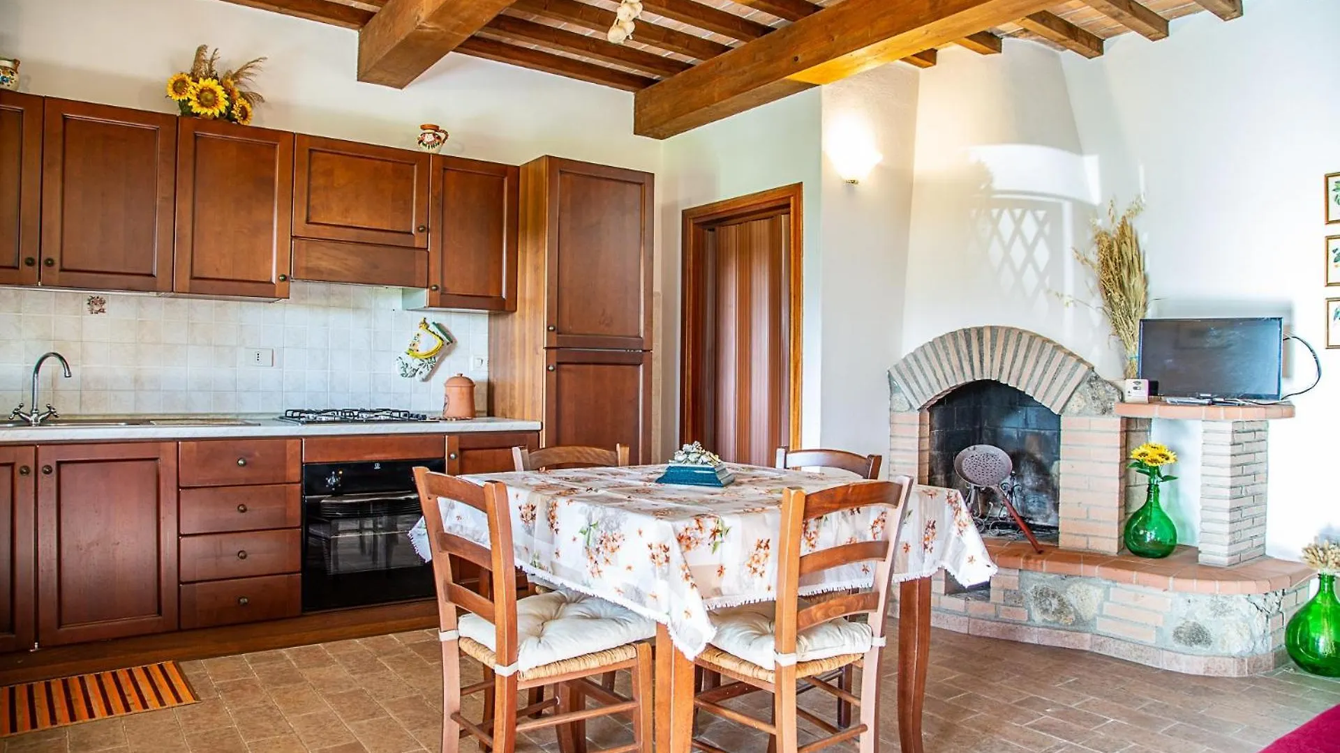 Agriturismo Le Chiocciolaie Appartamento 1 - Appartamento 3 Podere Cernaia 0*,